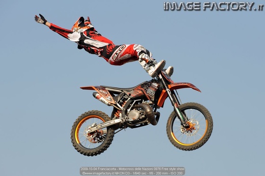 2009-10-04 Franciacorta - Motocross delle Nazioni 0976 Free style show